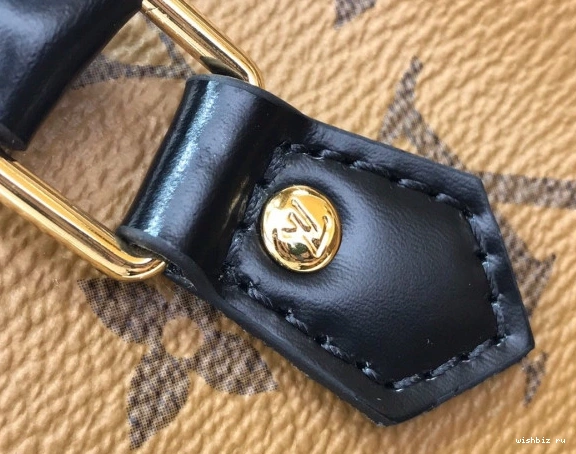 WIS SAC LOUIS PLAT VUITTON PETIT 0805